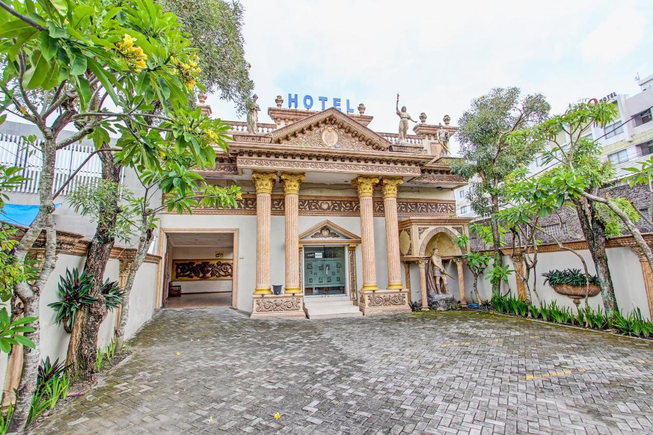 Oyo 91785 Hotel Srikandi Kalasan Tanjungtirto エクステリア 写真