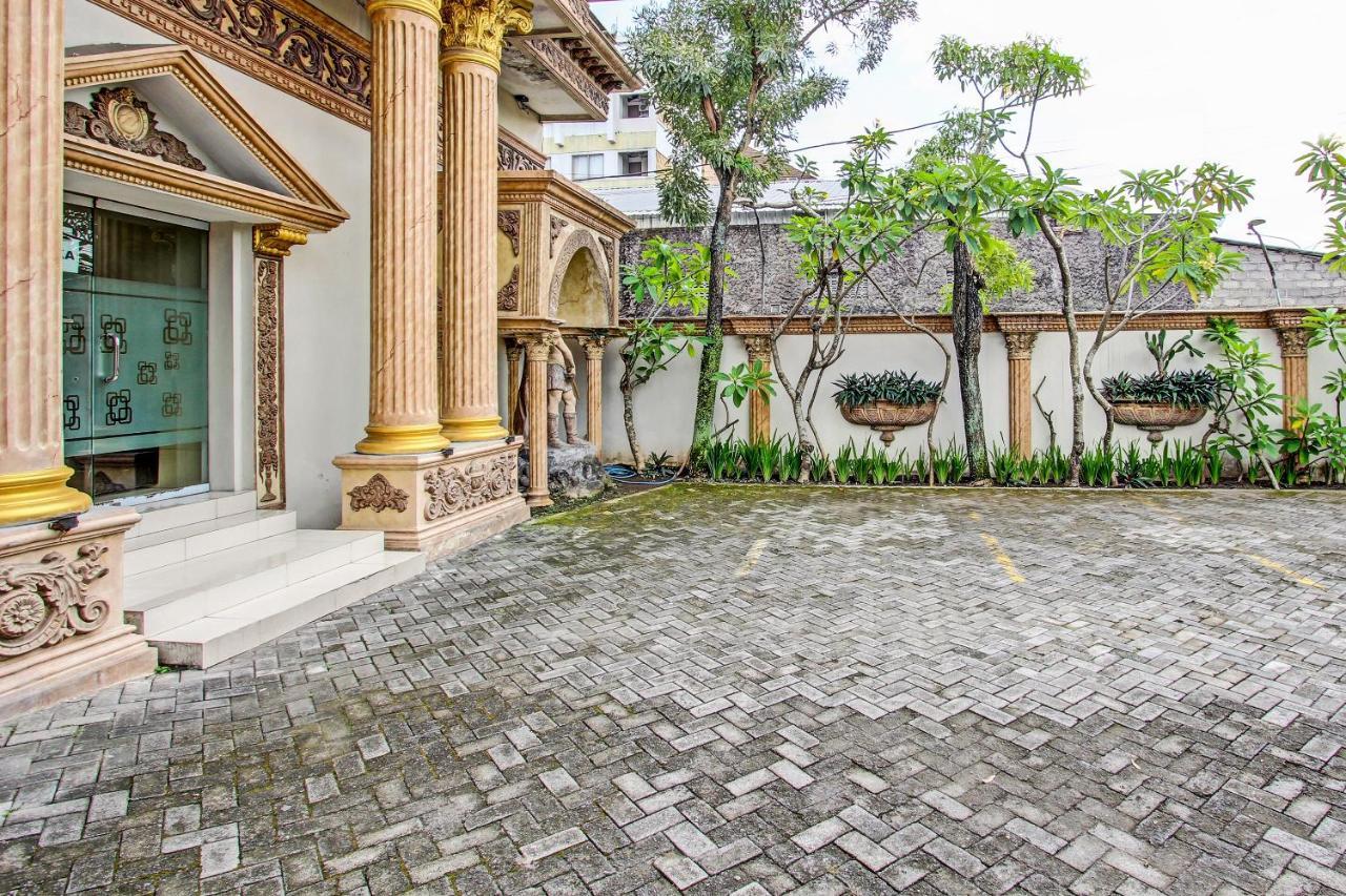Oyo 91785 Hotel Srikandi Kalasan Tanjungtirto エクステリア 写真