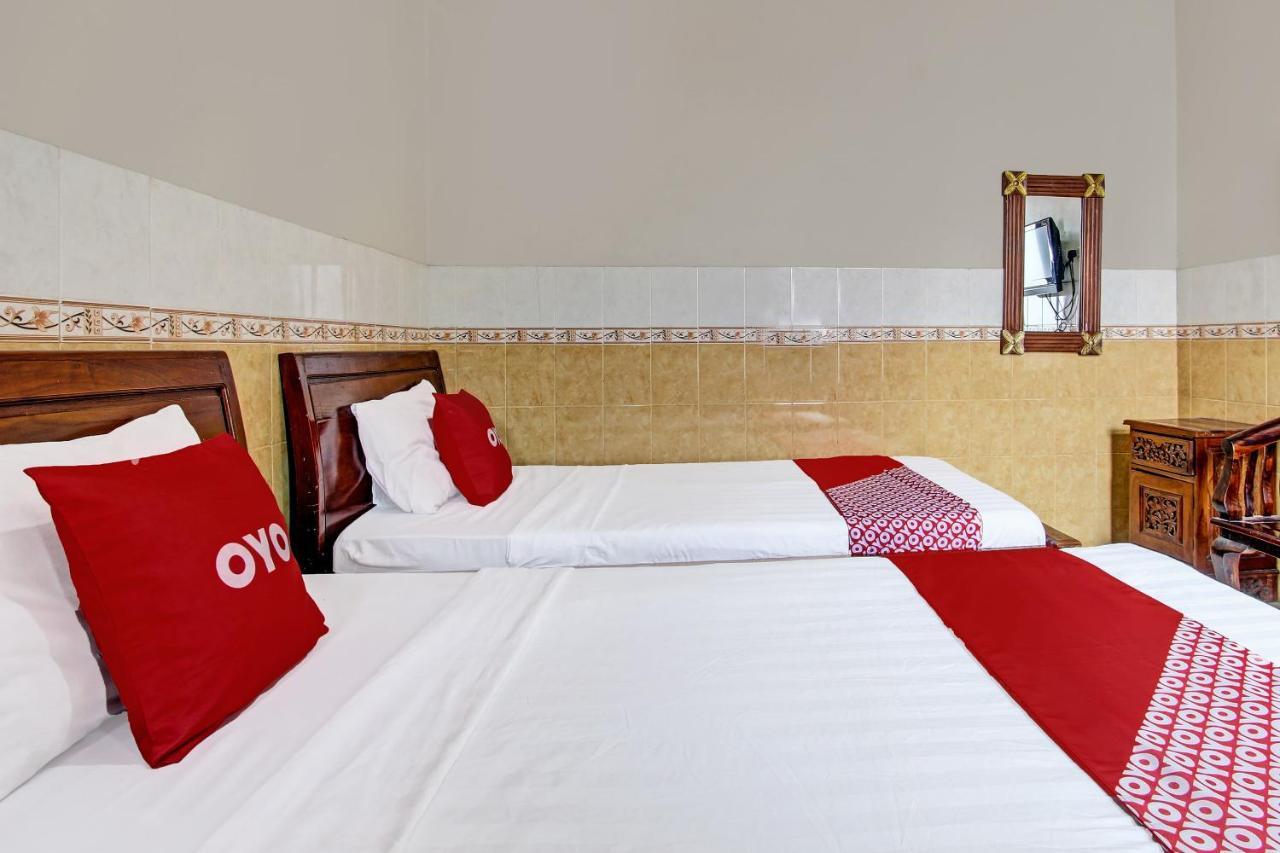 Oyo 91785 Hotel Srikandi Kalasan Tanjungtirto エクステリア 写真