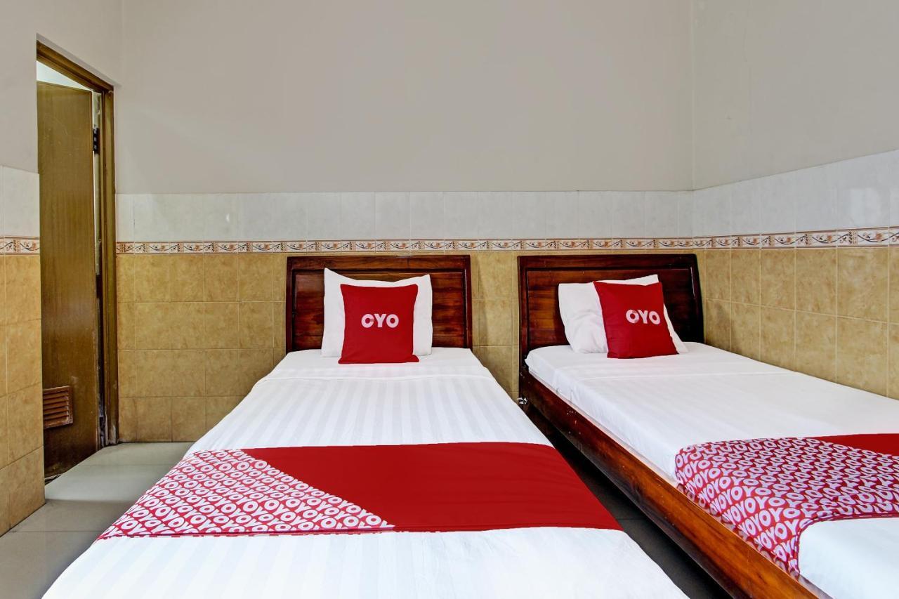 Oyo 91785 Hotel Srikandi Kalasan Tanjungtirto エクステリア 写真